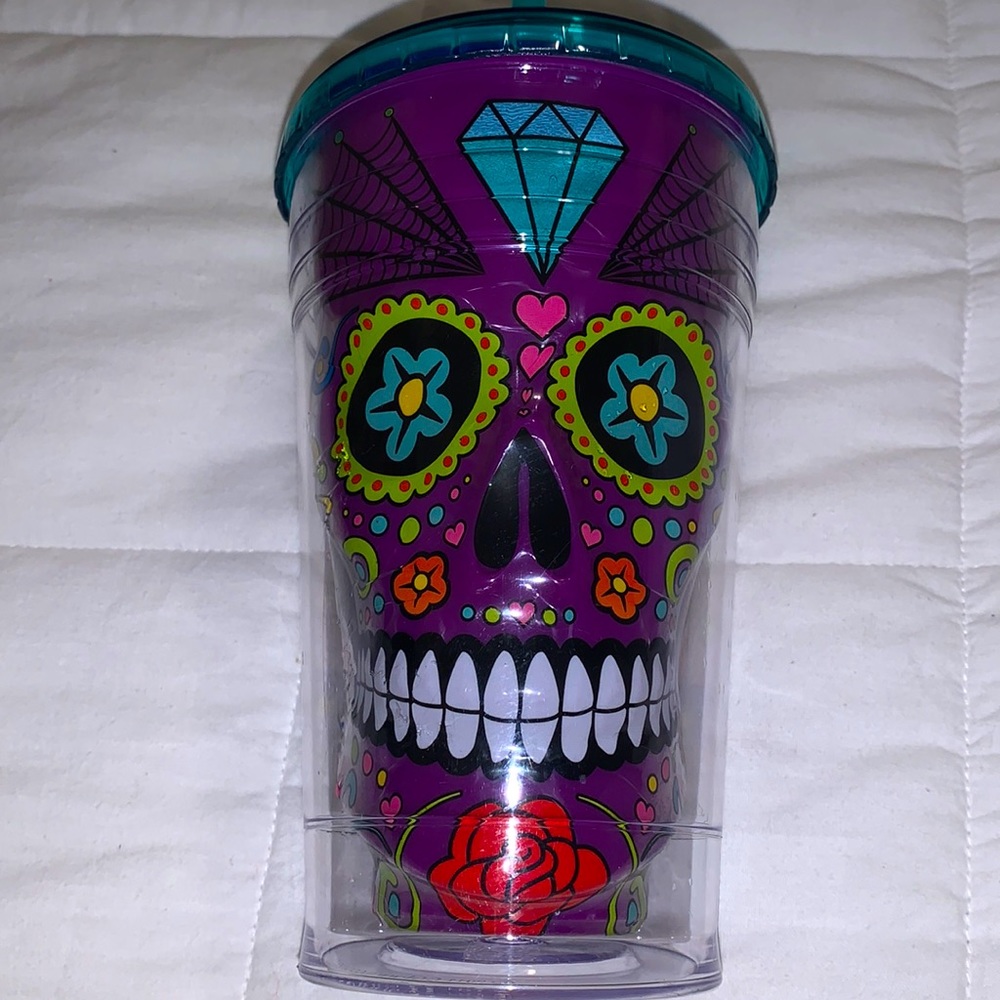 Cool Gear Skull candy tumbler